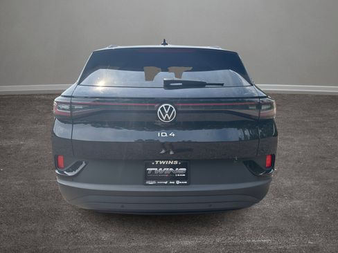 Used 2024 Volkswagen ID.4 S image 30