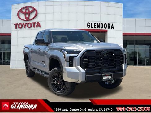 New 2026 Toyota Tundra Limited AWD/4WD image 2