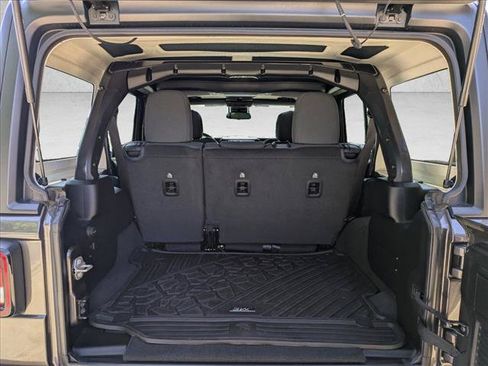 Used 2024 Jeep Wrangler Unlimited Sport AWD/4WD image 8