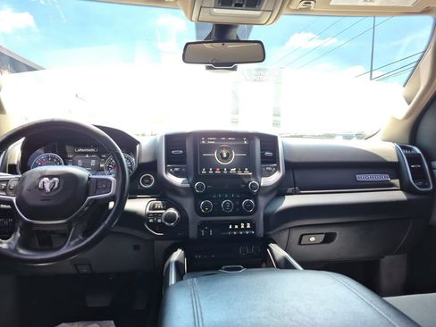 Used 2019 RAM 1500 Big Horn AWD/4WD image 19