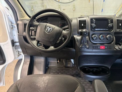 Used 2017 RAM ProMaster 1500 w/ Mopar Trailer Tow Group FWD image 5