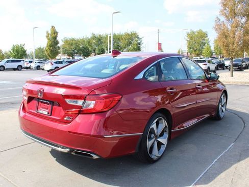 Used 2020 Honda Accord Touring image 7