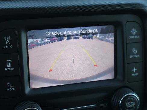 Used 2020 Jeep Wrangler Unlimited Sport S AWD/4WD image 19