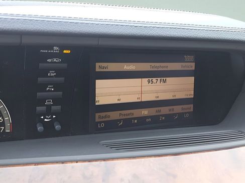 Used 2007 Mercedes-Benz S 550 image 23