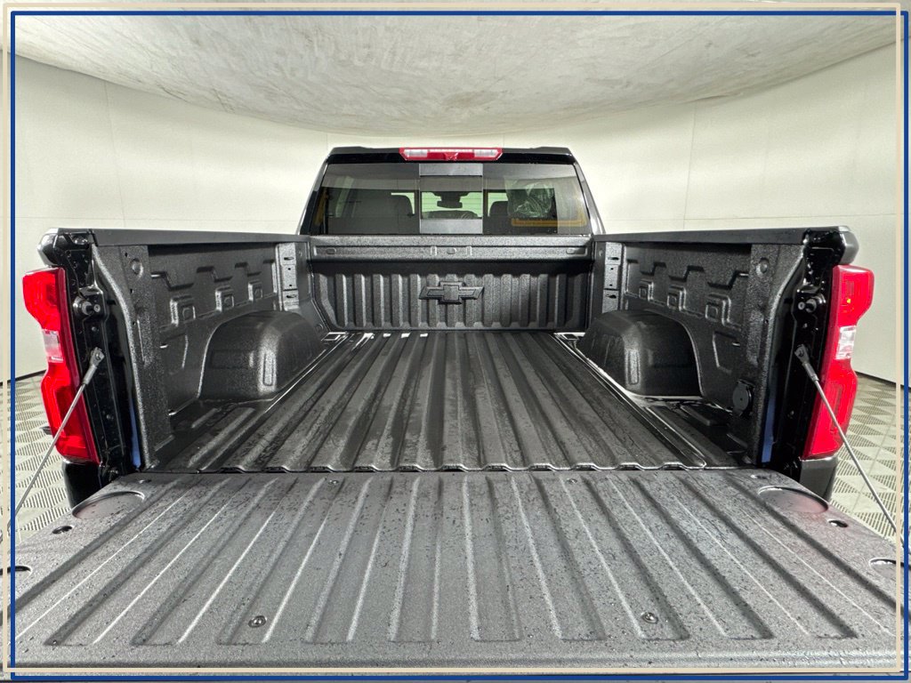 New 2026 Chevrolet Silverado 1500 RST w/ RST All Star Premium Package AWD/4WD image 31