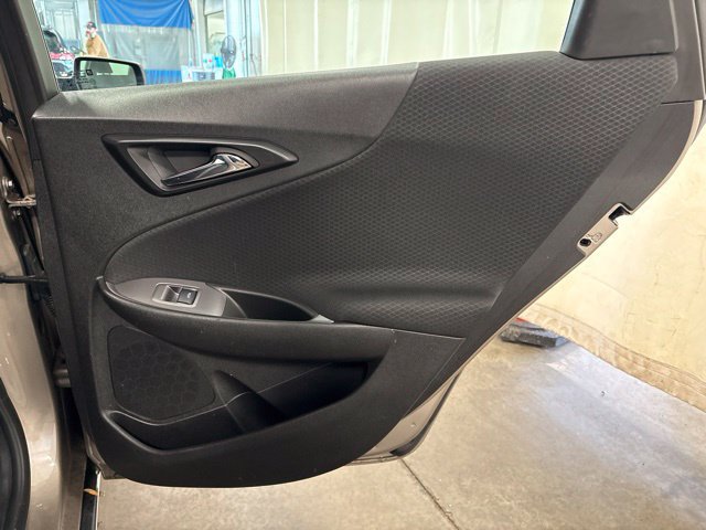Used 2025 Chevrolet Malibu LT FWD image 33
