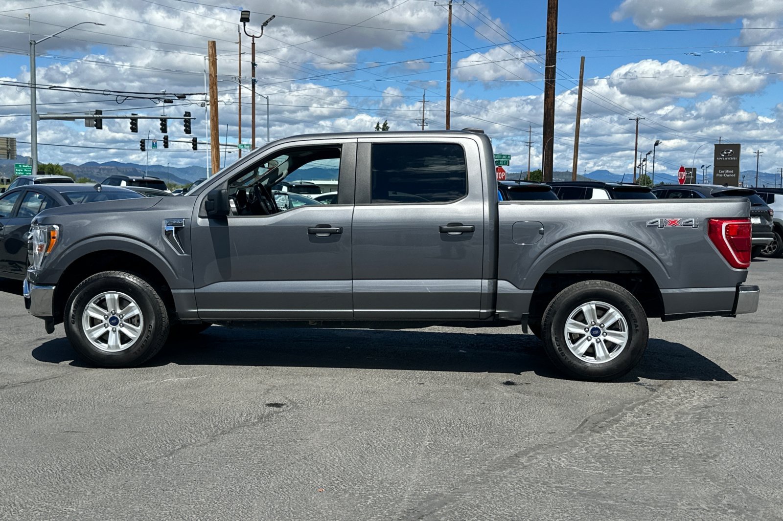 Used 2022 Ford F150 XLT AWD/4WD image 7