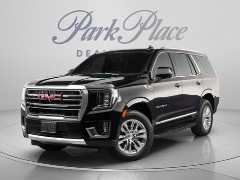 Used 2022 GMC Yukon SLT w/ SLT Premium Package AWD/4WD image 9