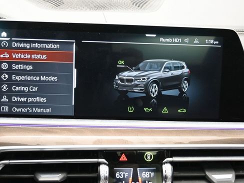 Used 2023 BMW X5 xDrive40i w/ Parking Assistance Package image 28