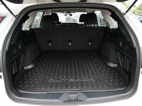 Certified 2023 Subaru Outback AWD/4WD image 18