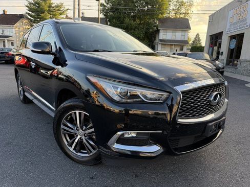 Used 2018 INFINITI QX60 Luxe AWD/4WD image 3