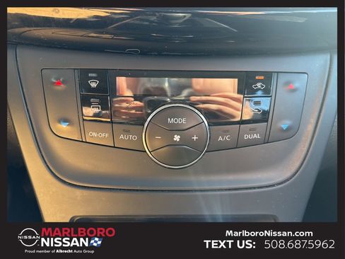 Certified 2018 Nissan Sentra SV image 24