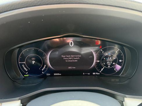 Certified 2024 MAZDA CX-90 Plug-In Hybrid w/ Premium Plus AWD/4WD image 11