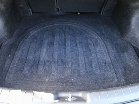 Used 2020 Hyundai Elantra SEL image 23