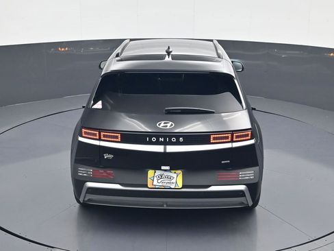 New 2025 Hyundai Ioniq 5 SEL image 18