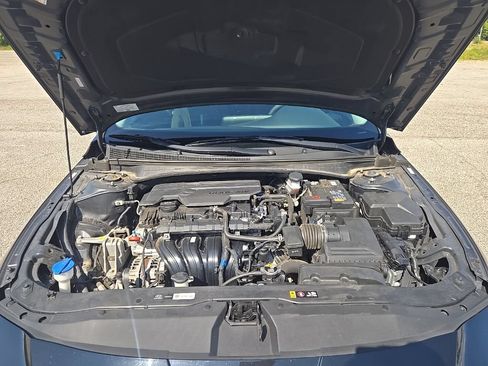 Used 2024 Hyundai Elantra SEL FWD image 24