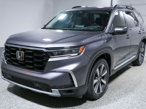 Used 2023 Honda Pilot Elite image 34