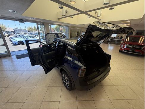 Used 2026 Nissan Kicks SV FWD image 27
