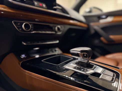 Used 2023 Audi Q5 2.0T Premium Plus w/ Premium Plus Package image 16