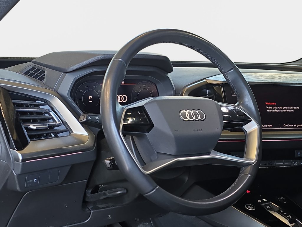 Used 2023 Audi Q4 e-tron Premium Plus AWD/4WD image 17
