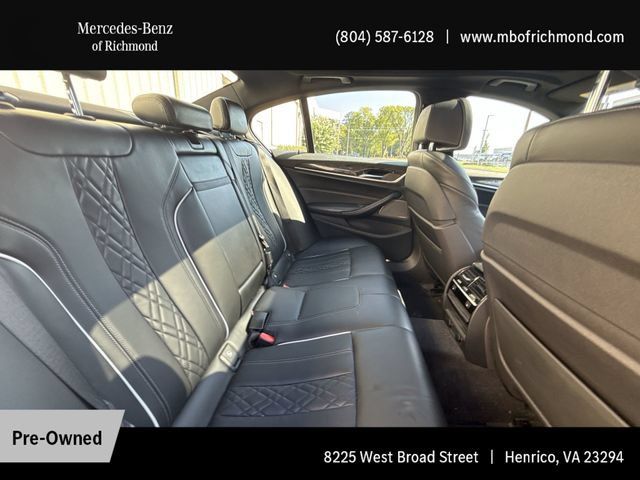 Used 2018 BMW M550i xDrive AWD/4WD image 16