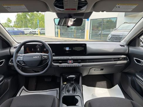 New 2026 Kia K4 FWD image 21