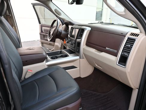Used 2017 RAM 1500 Big Horn AWD/4WD image 12