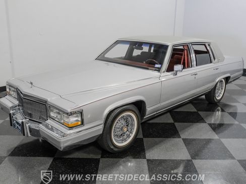 Used 1991 Cadillac Brougham image 34