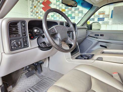 Used 2003 Chevrolet Silverado 1500 LT w/ Off-Road Package AWD/4WD image 20