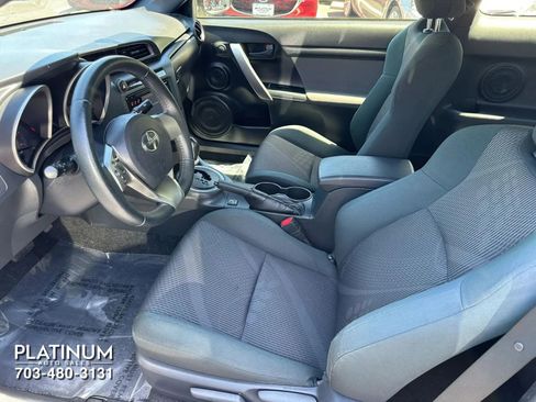 Used 2012 Scion tC FWD image 12