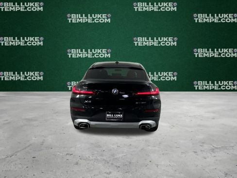 Used 2024 BMW X4 xDrive30i image 8