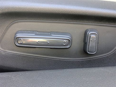 Used 2022 Honda Civic Touring image 21