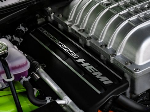 Used 2023 Dodge Challenger SRT Hellcat w/ Plus Package image 90