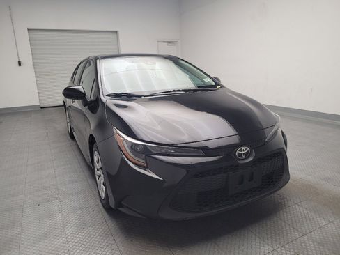 Used 2022 Toyota Corolla LE FWD image 14