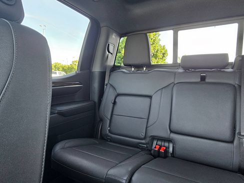 Used 2024 Chevrolet Silverado 1500 RST w/ Rally Edition AWD/4WD image 24