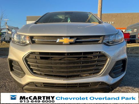 Used 2020 Chevrolet Trax LS w/ Tint and Cruise Package image 4