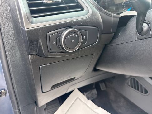 Used 2018 Ford Edge SE AWD/4WD image 26