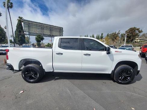 Used 2020 Chevrolet Silverado 1500 Custom Trail Boss w/ Custom Convenience Package image 9