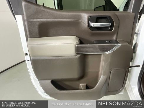 Used 2019 Chevrolet Silverado 1500 LTZ w/ LTZ Texas Edition AWD/4WD image 23