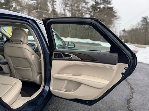 Used 2019 Lincoln MKZ Reserve w/ Reserve Plus Package image 19