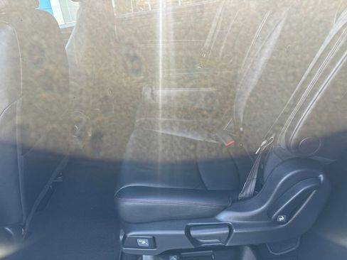 Used 2023 Honda Odyssey Sport image 27