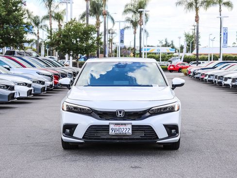 Certified 2024 Honda Civic Sport Touring image 2