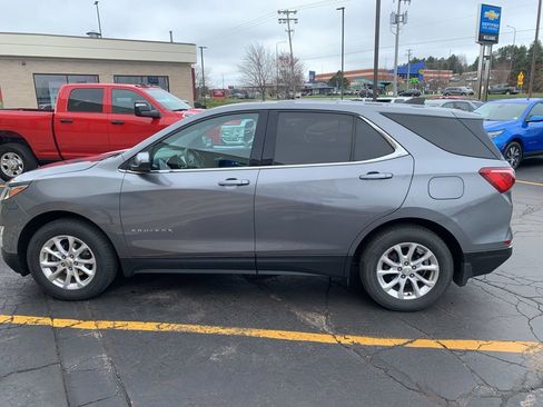 Used 2018 Chevrolet Equinox LT AWD/4WD image 1