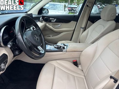 Used 2016 Mercedes-Benz GLC 300 image 9