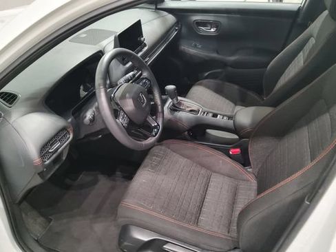 Certified 2025 Honda HR-V Sport image 18