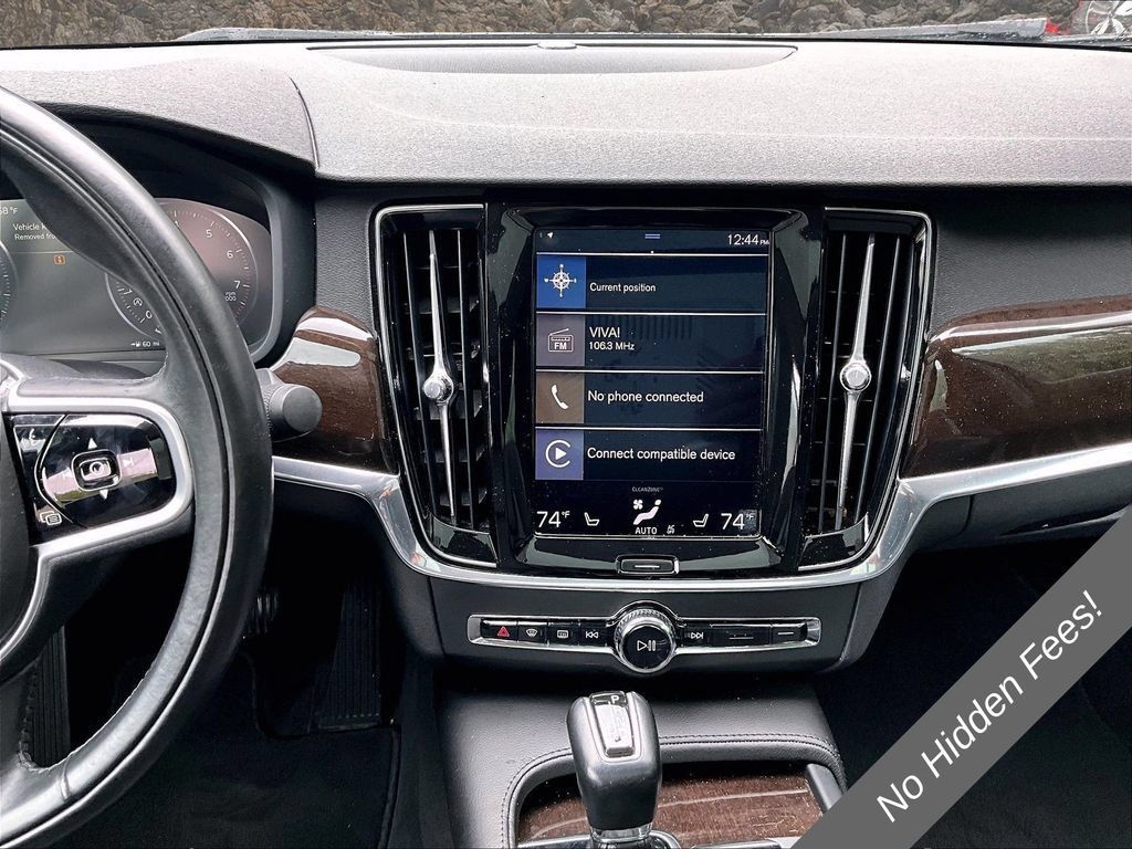 Used 2019 Volvo S90 T5 Momentum FWD image 6