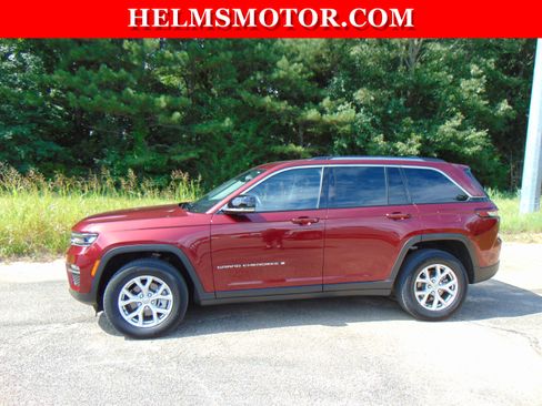 Certified 2022 Jeep Grand Cherokee Limited image 1