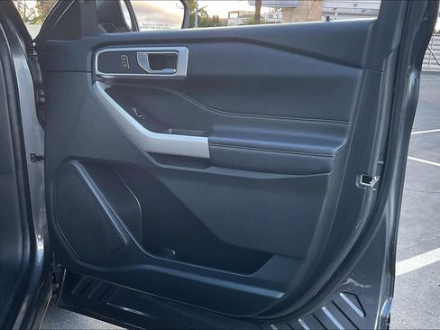 Used 2023 Ford Explorer XLT w/ Equipment Group 202A image 25