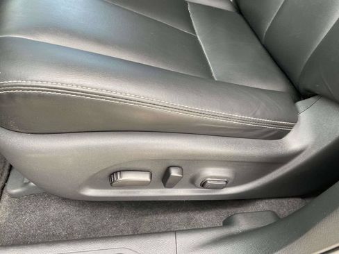 Used 2024 Nissan Murano SV w/ SV Midnight Edition Package AWD/4WD image 16