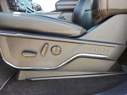 Used 2024 Ford F150 Lariat AWD/4WD image 4